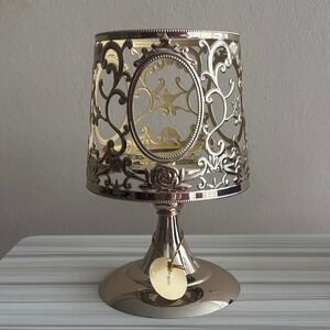 Bath Body Works Disney Princess Royal Lamp 3-Wick Candle Holder Gold Tone 2026